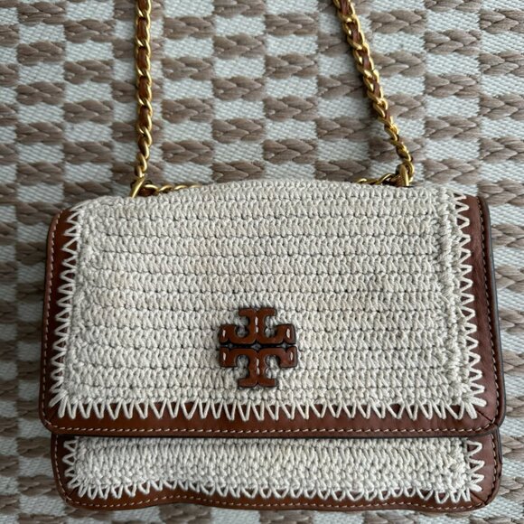 Tory Burch Cream Purse - Picture 4 of 13